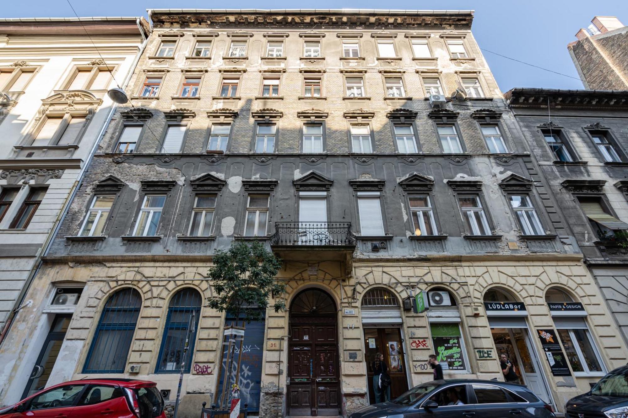Kl31 - Urban Escape - Prime Location - Klauzal Square By Bqa Apartment Budapest Exterior photo